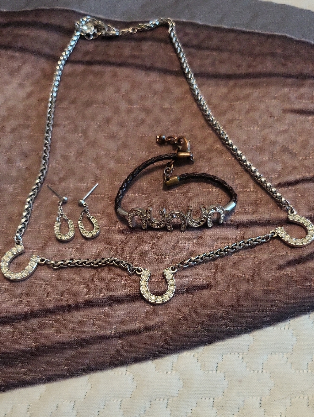 Rhinestone Horseshoe Necklace, Bracelet & Earring Set - Silver